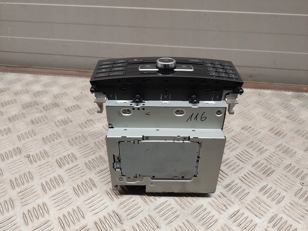 Mercedes-benz e c207 w207 a2129005818 з передній автомобільна магнітола Недорого