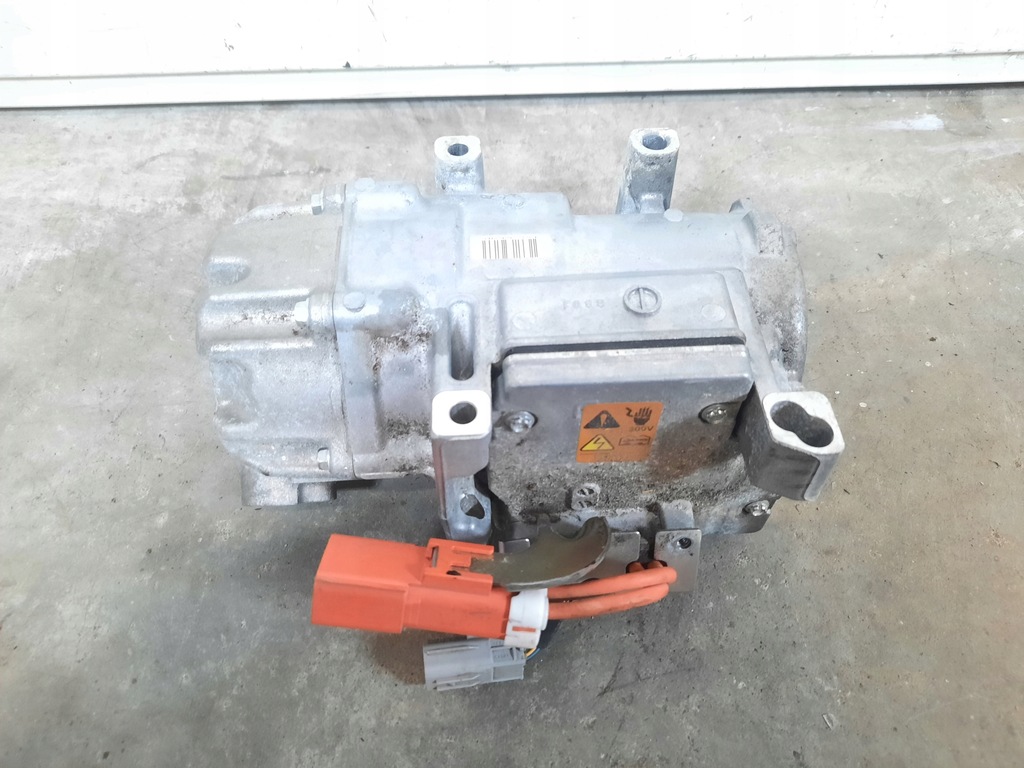 фото №1, Компрессор кондиционера компрессор tesla s