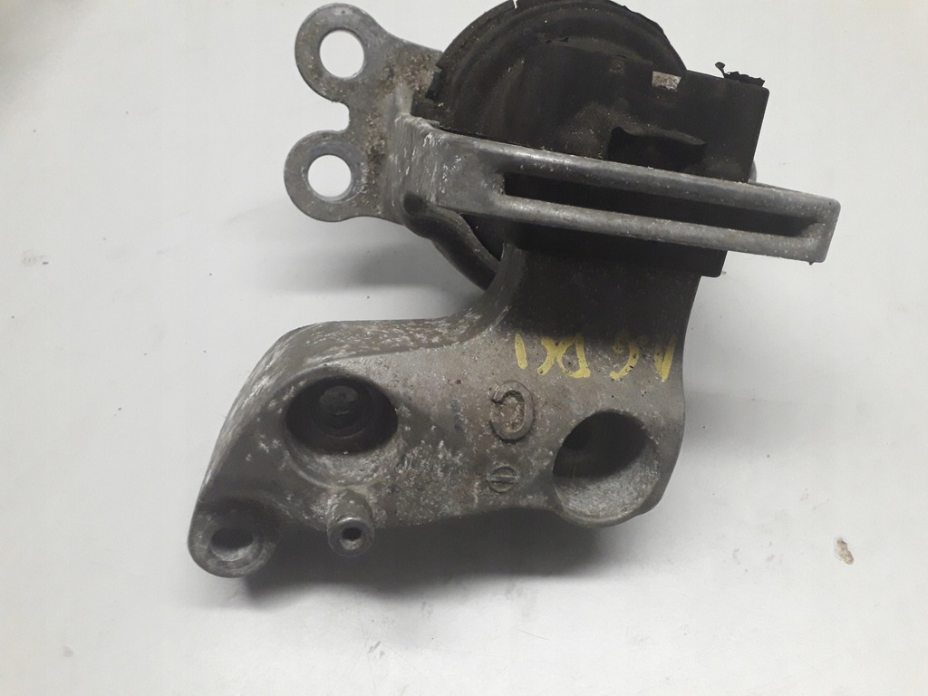 фото №1, Renault 1.6 dci кронштейн подушка двигуна