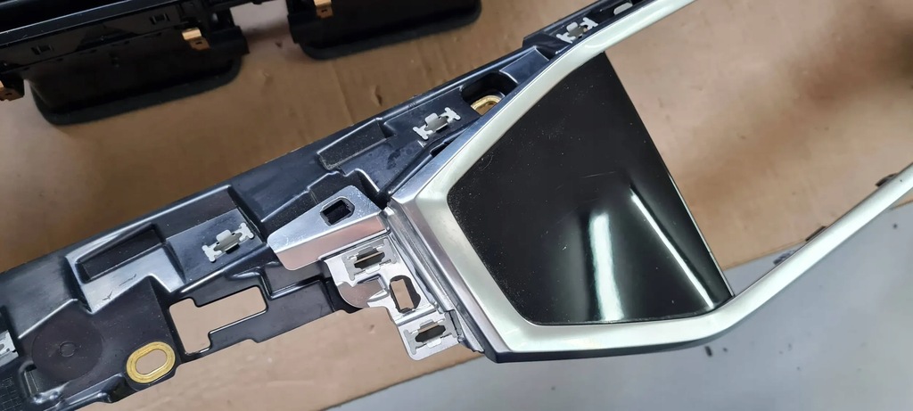 фото №9, Q3 83a dekor декори консолі панелі панель приладів anglik