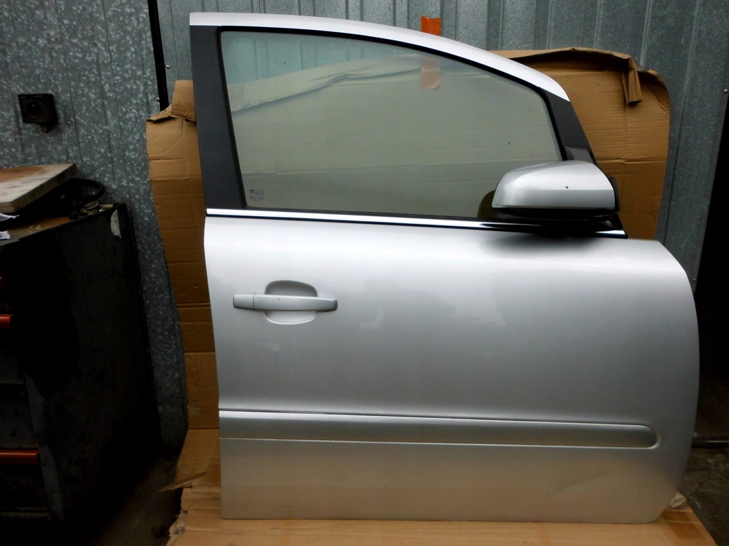 фото №1, Opel zafira b двері правий перед z157