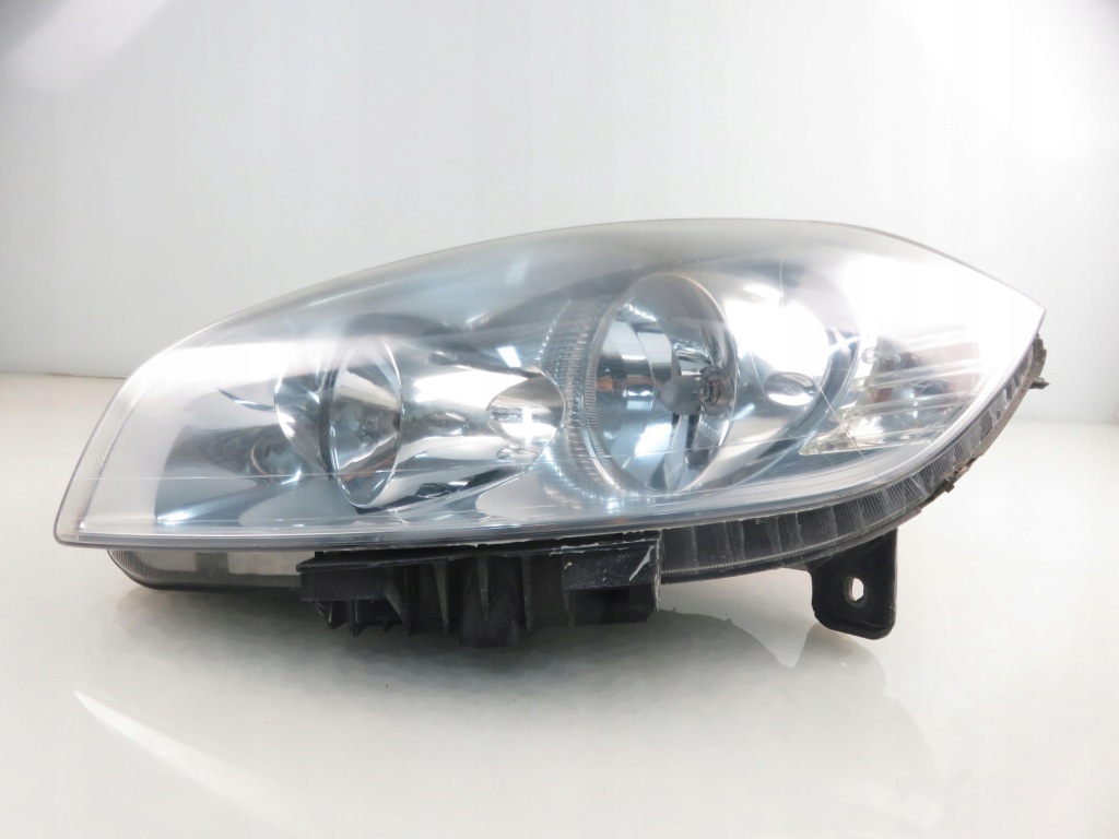 Купити Лампа ліва передня fiat linea 51826739