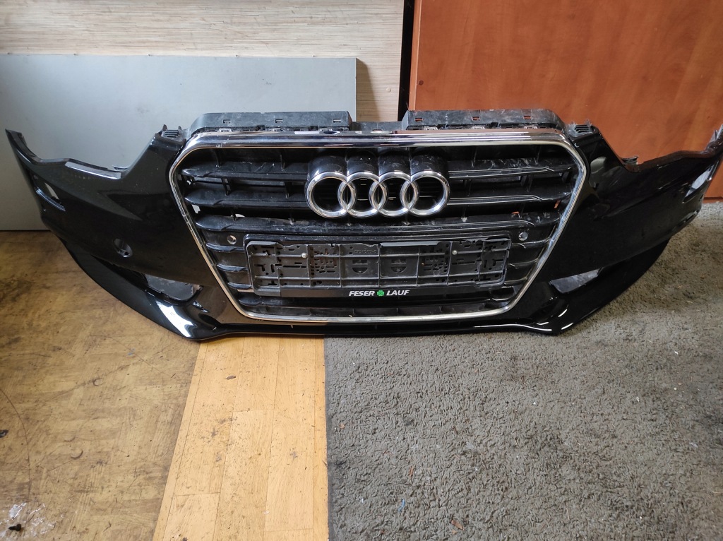 Бампер audi a5 lift ly9t w колір ксенон pdc + решітка радіатора Оригінал