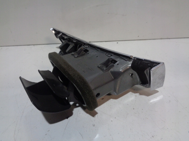 фото №7, Решётка обдув левая audi a6 c6 04-10 4f1820901c