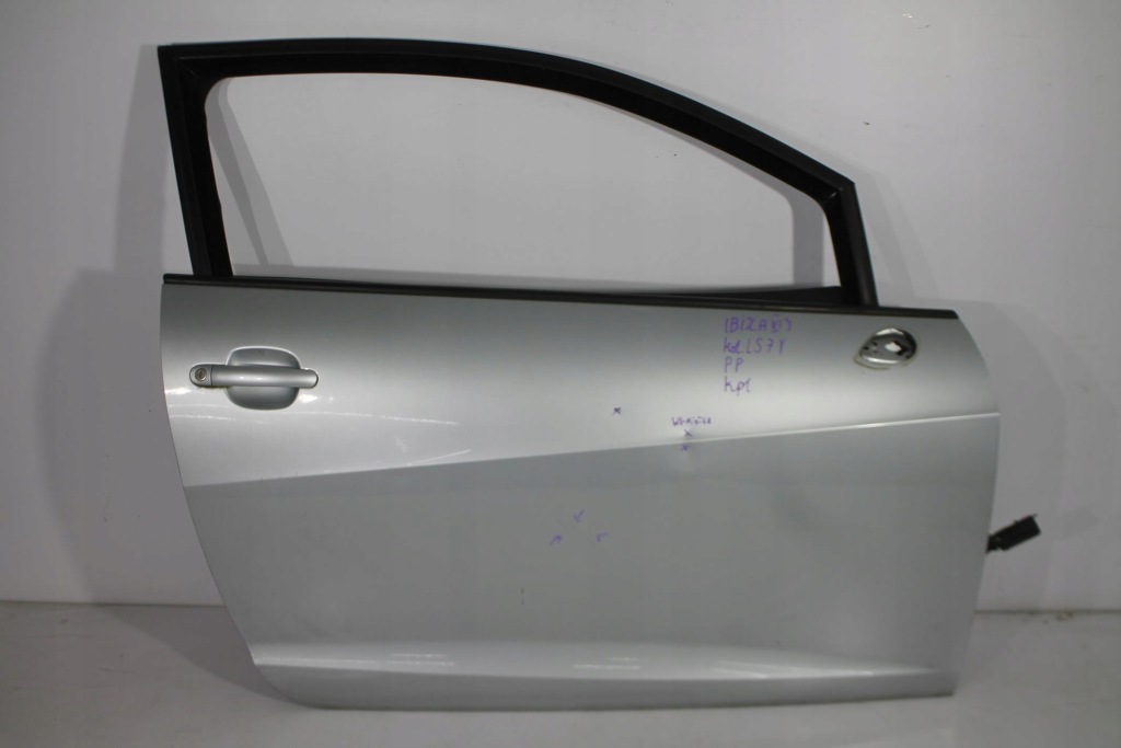 фото №1, Дверь правый перед передние seat ibiza 6j ls7y 3d