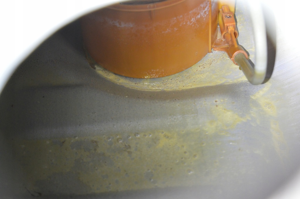 Купити Бак паливної  бензин czysty 560sel mercedes w126 s klasa 1264704001