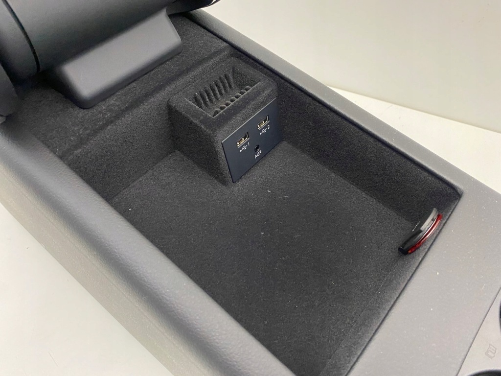 фото №14, Audi a6 c7 lift sedan сидіння вентильовані заднє сидіння тунель салон 14-