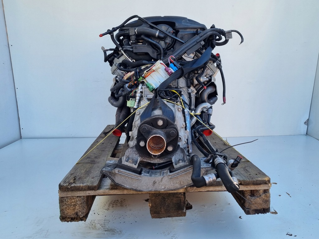 фото №9, Двигатель bmw e90 e92 e93 m3 4.0 v8 420km tylko 134tyś s65b40a po осмотр