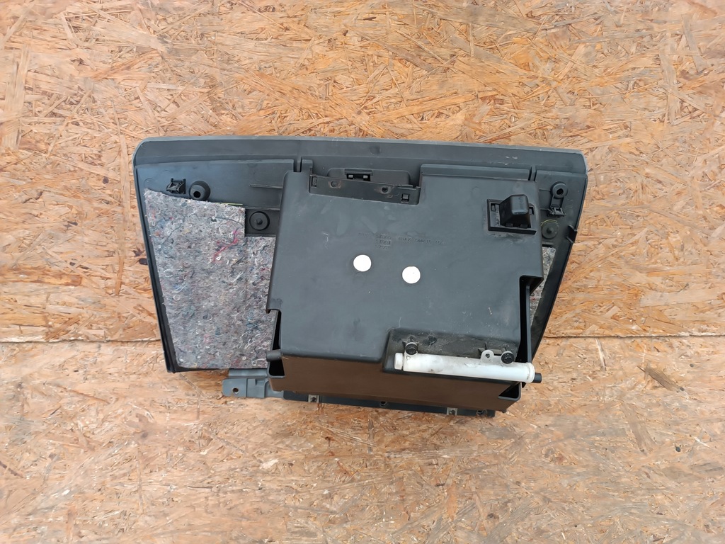 фото №8, 681025z000 бардачок пассажира nissan quest iii v42 2004-