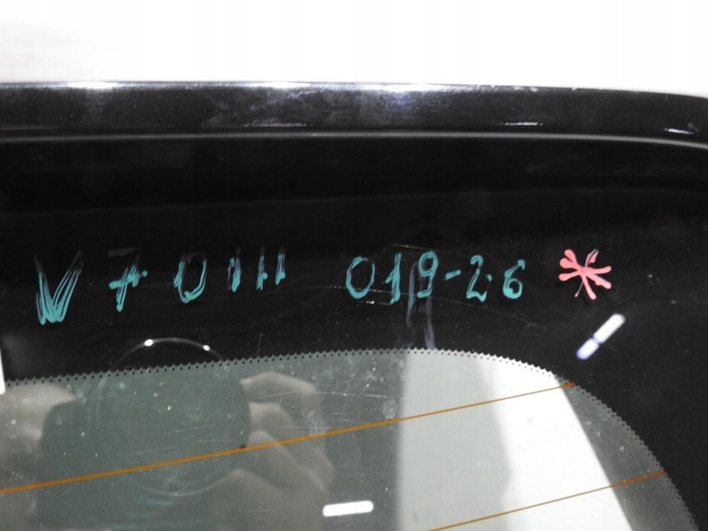 фото №9, Крышка багажника задняя стекло 019-26 volvo v70 iii