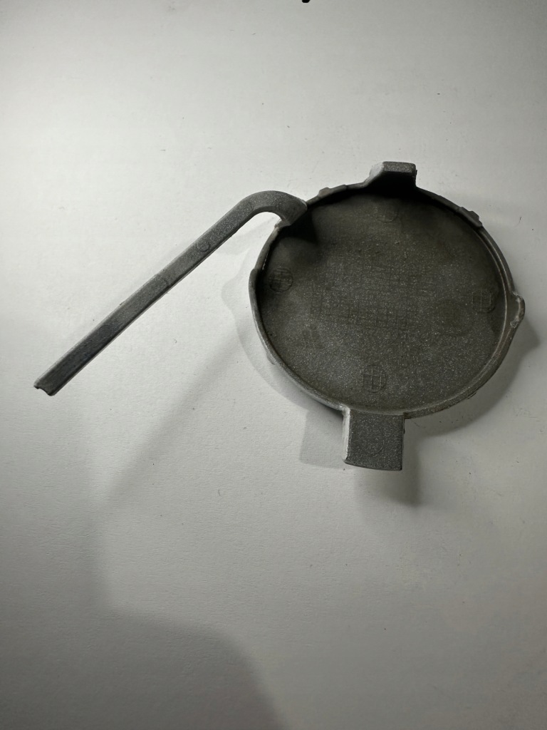 фото №2, Skoda rapid заглушка бампера 5ja807241