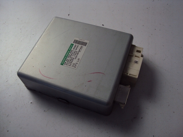 Купить Модуль усилителя toyota avensis t27 fl 11-