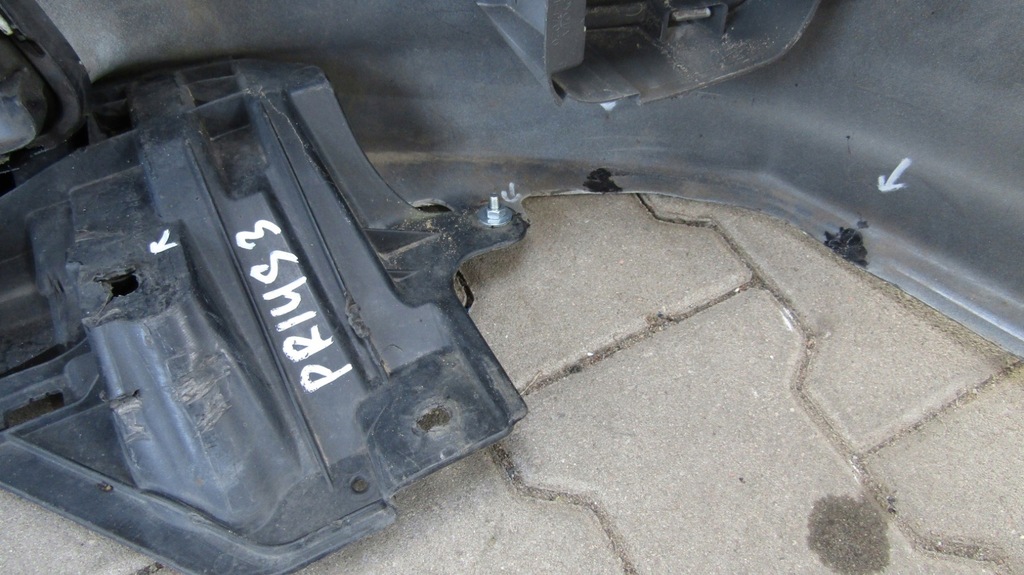 фото №9, Бампер перед передній toyota prius 3 iii 09-11