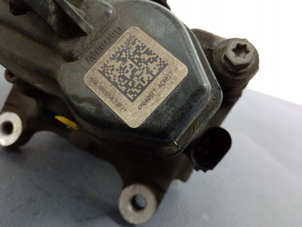 фото №4, Audi q7 ii q8 4m суппорт задняя правый скоба 4m0406ft