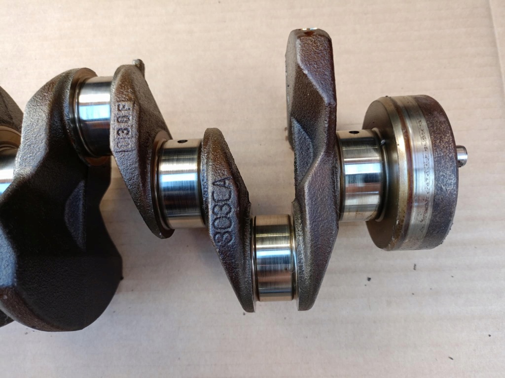 Wał колінчастий 1.6 16v 100 km volvo v50 s40 c30 ford focus c-max fiesta Київ