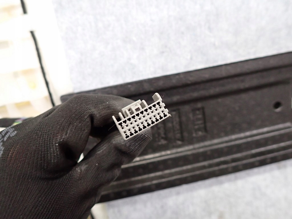 фото №7, Потолок потолок оригинал tesla s 14r