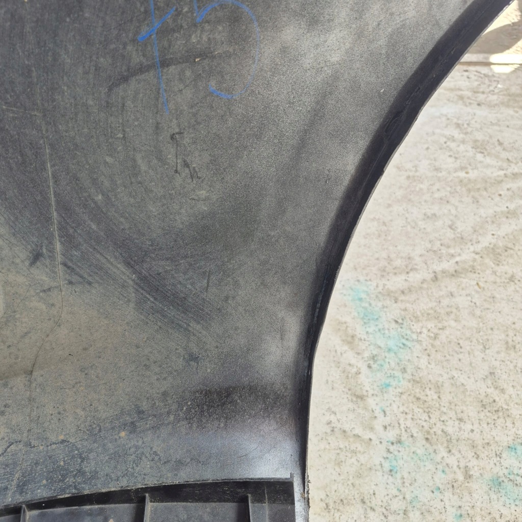 Renault trafic iii 3 пасажирський 14- бампер перед передній 620223916r в Україні