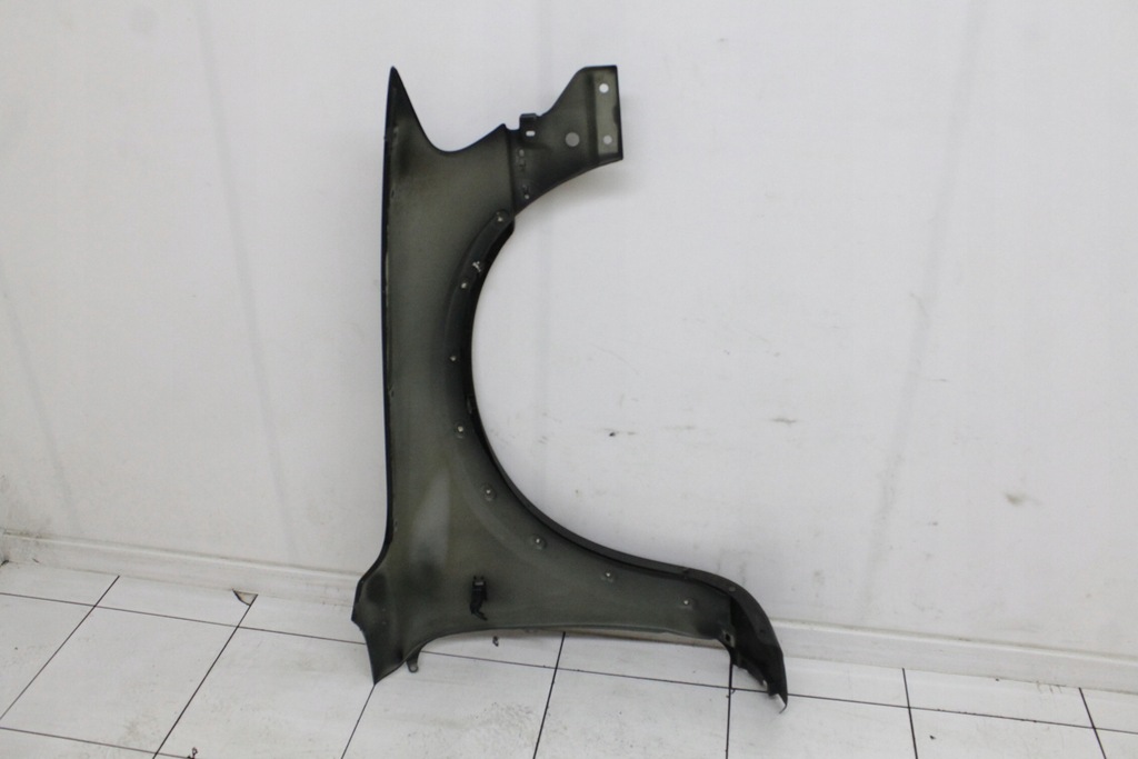 фото №6, Volvo xc70 i 2006r крыло левый перед передний 465 - код лакокрасочного покрытия