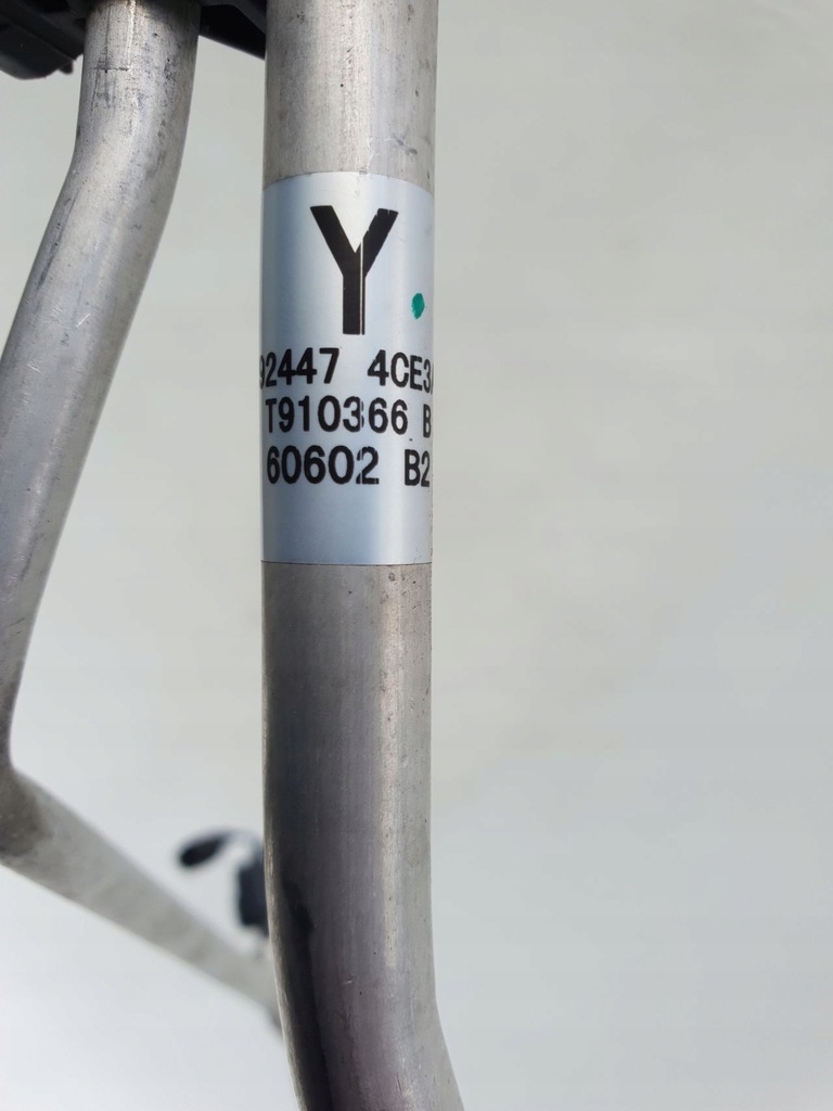 фото №7, Nissan x-trail t32 шланг трубка кондиціонера