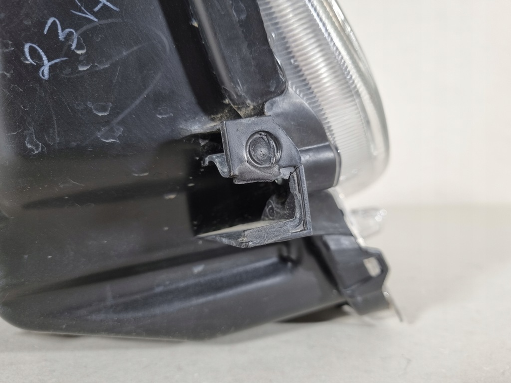 фото №11, Suzuki baleno ii 2 лампа права перед передня eu