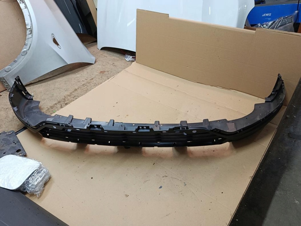 фото №1, Renault kadjar lift накладка бампера перед оригінальний номер nowa ale ma ryski