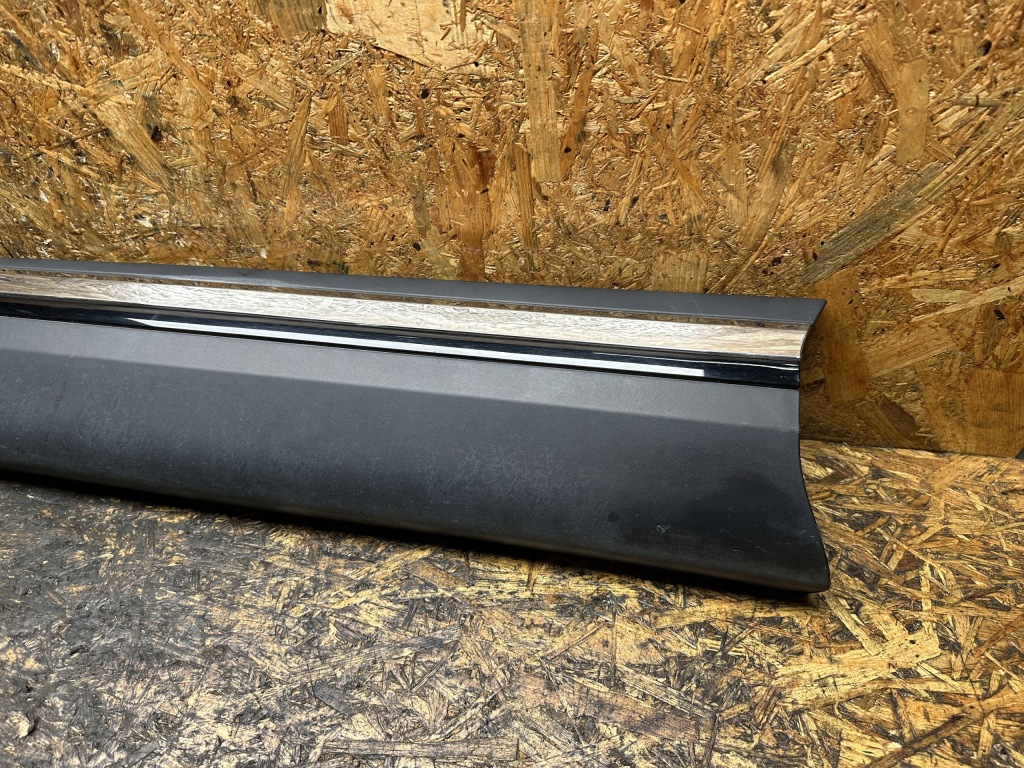 Молдинг дверь левый перед renault arkana 808777197r Оригинал