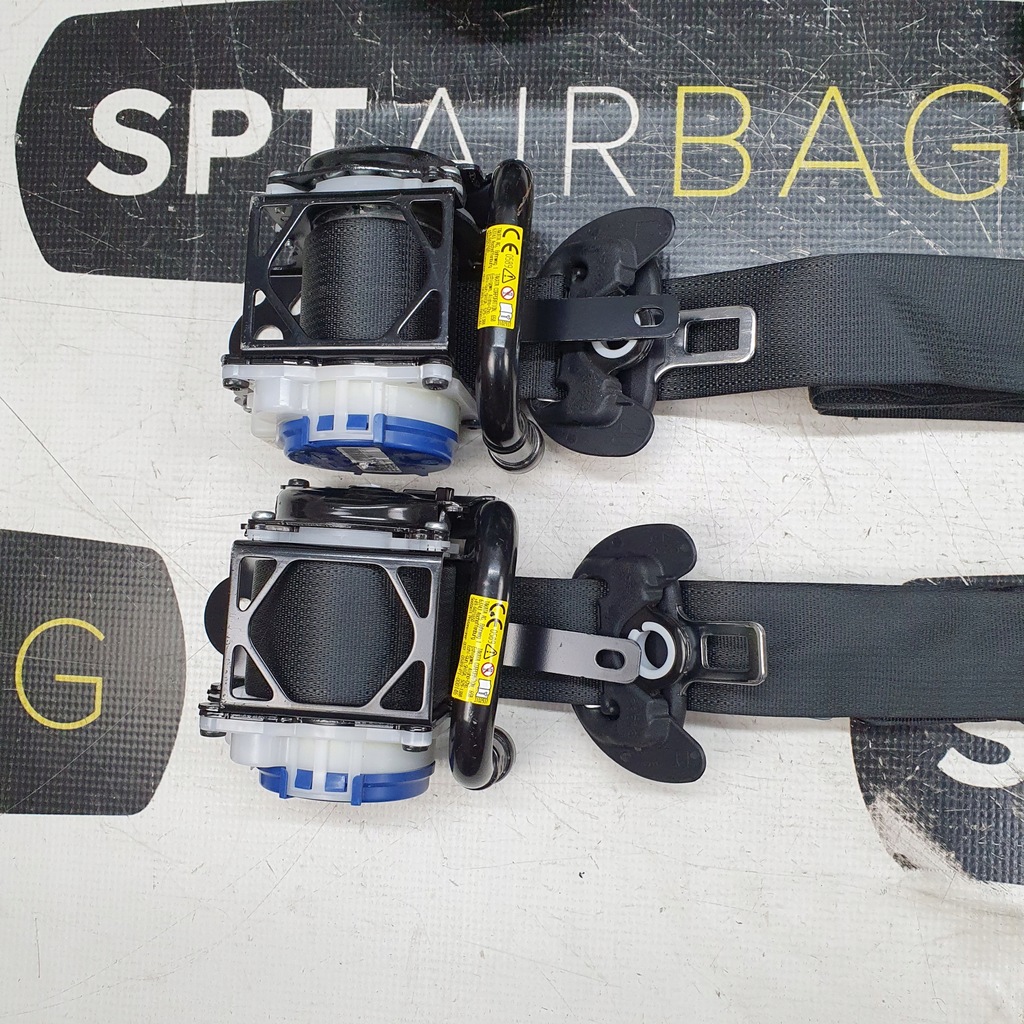 фото №10, Chr przed liftem приборная панель приборная панель консоль подушки безопасности ремни подушка безопасности