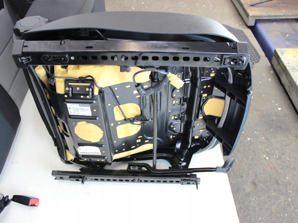 фото №10, Сиденья skoda octavia 2 04-08 хэтчбек