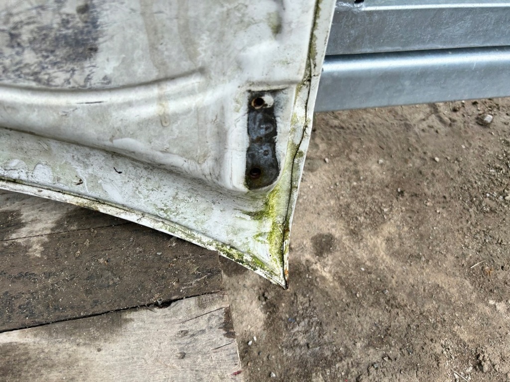 Капот крышка двигателя vw t4 Оригинал