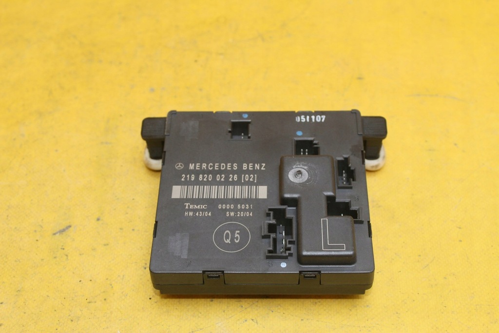 фото №1, Модуль двері mercedes-benz оригінальний номер 2198200226