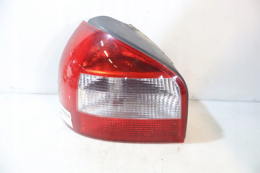 фото №1, Лампа левая задняя audi a3 8l