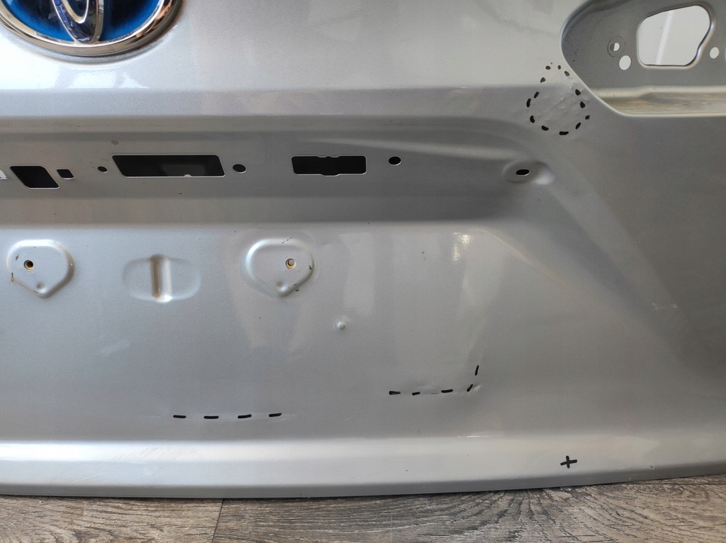 фото №10, Крышка багажника задняя задняя toyota corolla cross --- poznań --- giełda