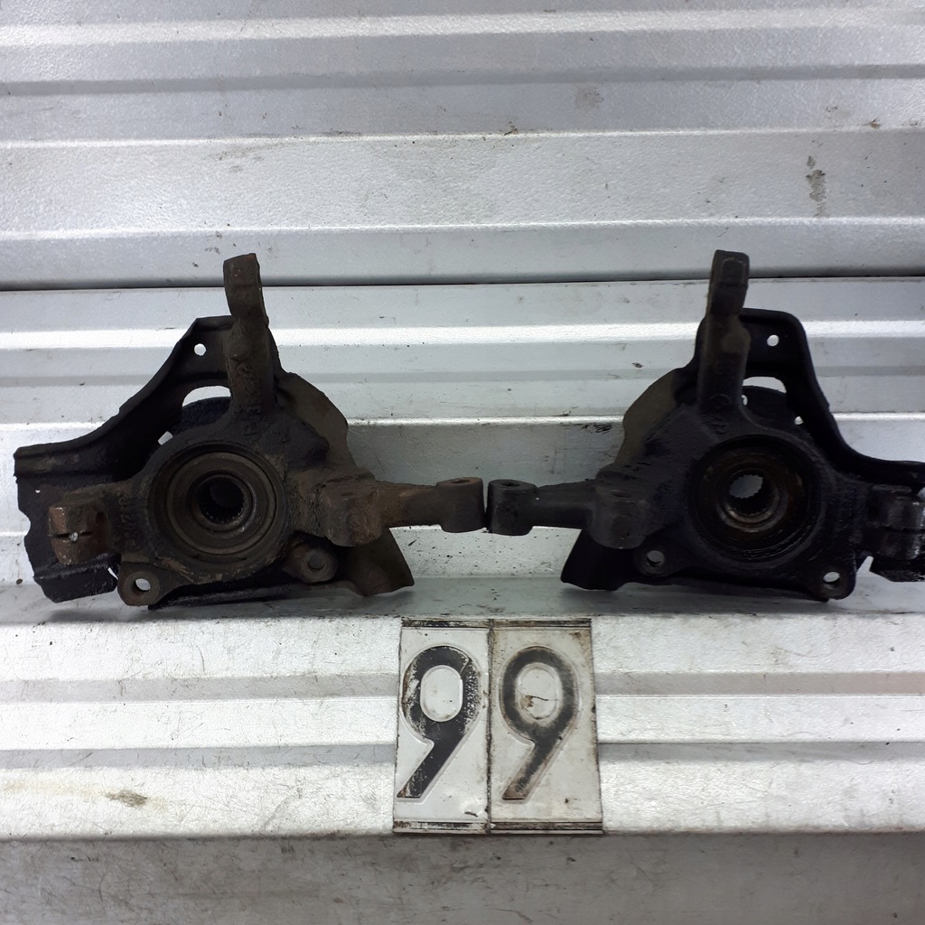 фото №1, Fiat punto ii 1.2 поворотный кулак левый правый перед