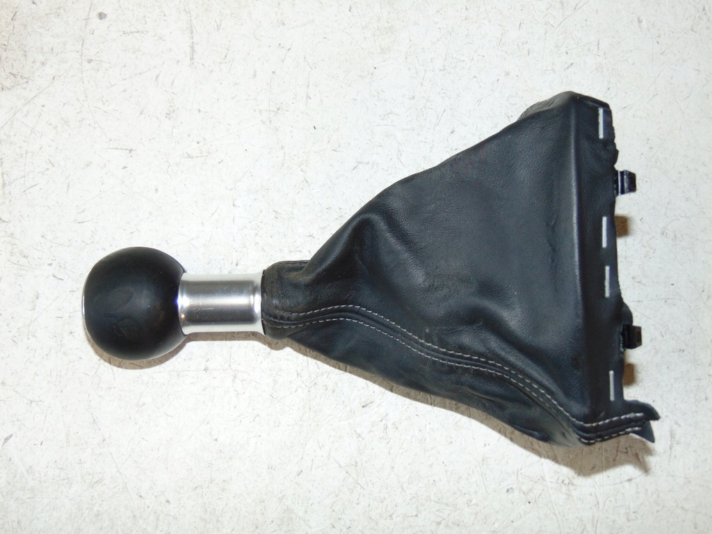 фото №13, Повітропровід чохол ручка 5 передача шкіра audi a4 b7