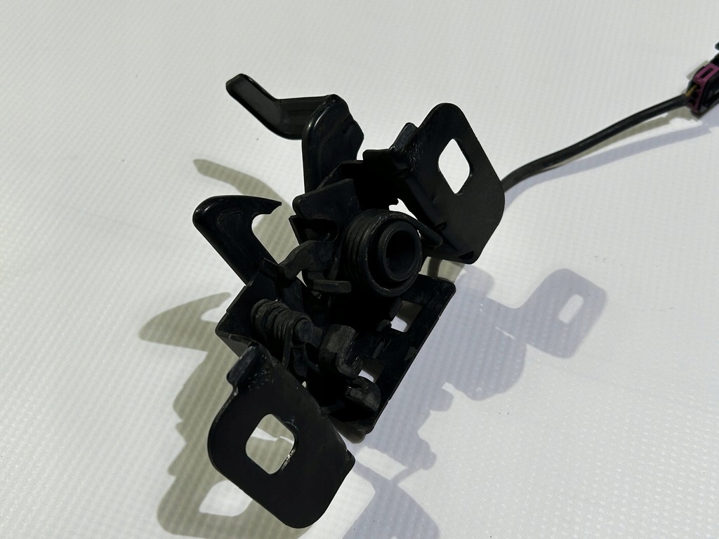 фото №5, Замок капот датчик кришки двигуна chevrolet camaro 2009-2015