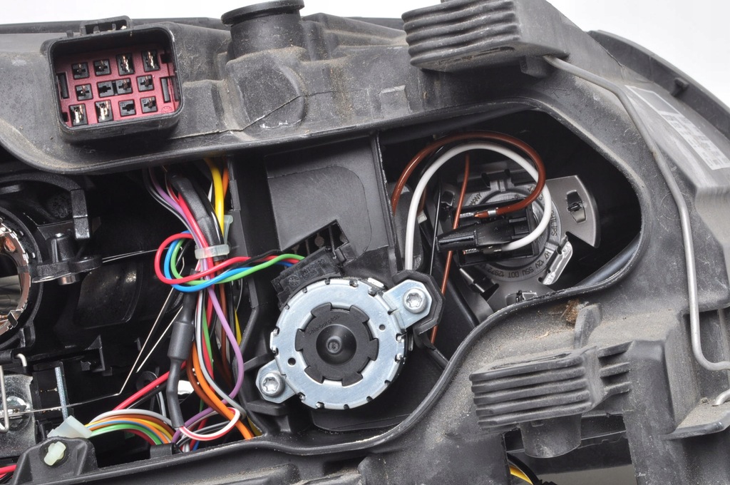 фото №8, Volvo v70 iii xc70 ii лампа левая передняя левый перед lift 31420011 uk