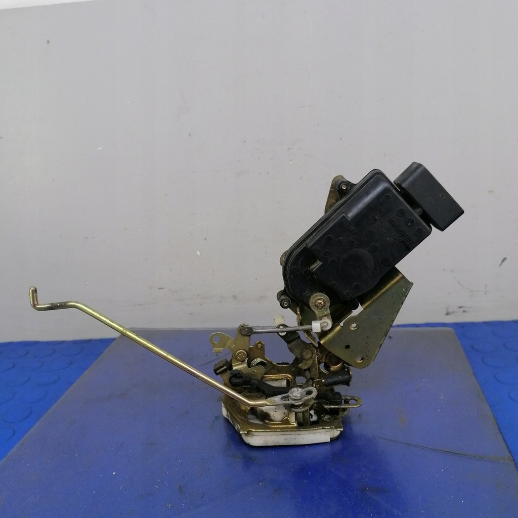 фото №1, Suzuki wagon r+ замок дверь задний задняя правый 6pin