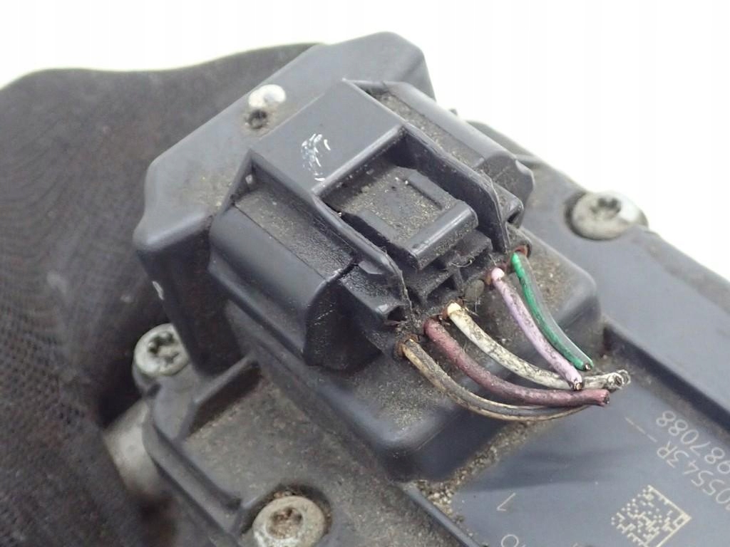 фото №6, Клапан egr выхлопных газов 147105543r nv400 movano ii b renault master iii 2.3dci 13r