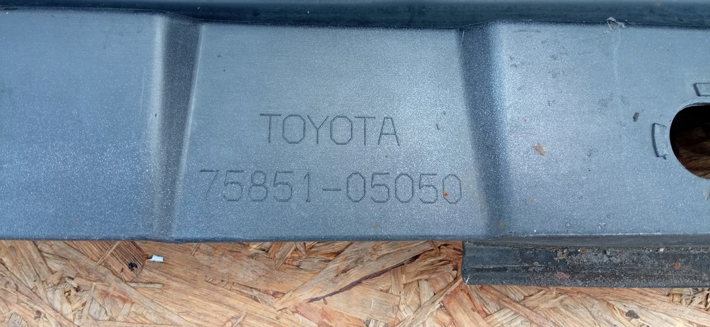 фото №12, Toyota avensis t29 15- поріг накладка поріг молдинг поріг права 75851-05050