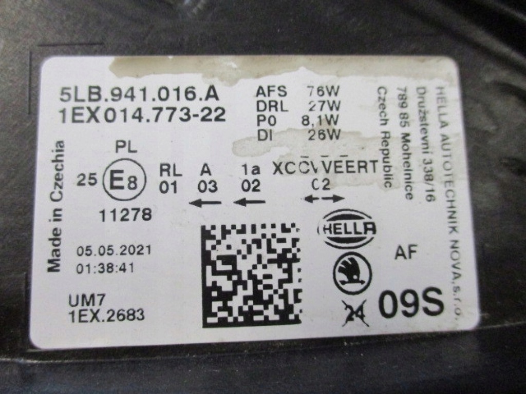 фото №7, Лампа передня права skoda enyaq 5lb941016a