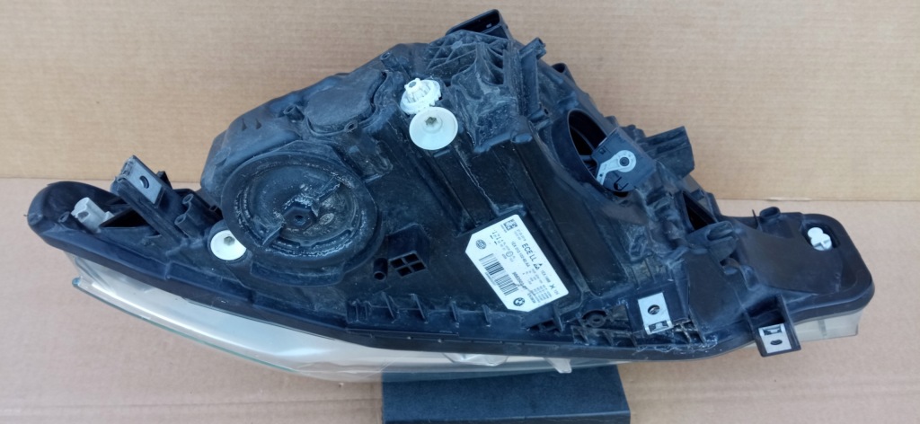 фото №10, Bmw 3 iii f30 f31 lift 15- лампа права перед bmw led hella 9883502-01