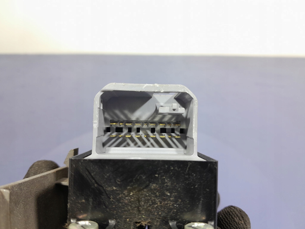 фото №7, Toyota prius ii 03- перемикач вікон перед передній лівий 84820-47050