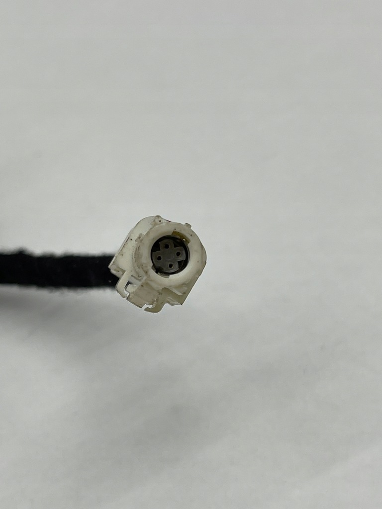 фото №6, Audi volkswagen seat skoda штекер колодка з'єднувач + шланг 4e0035750a