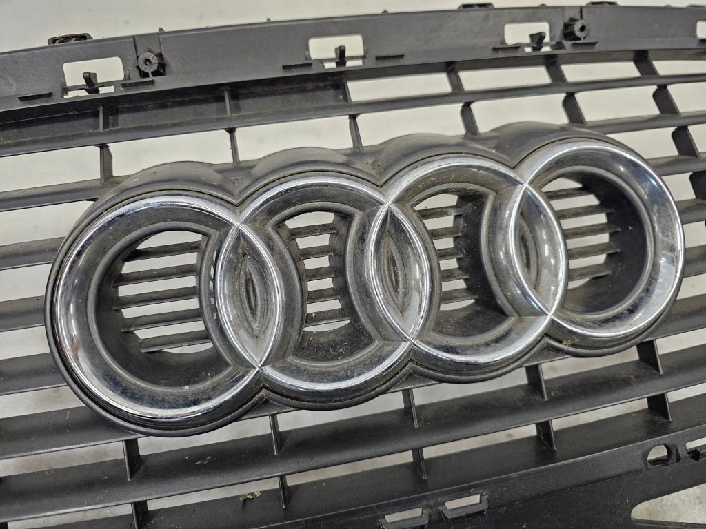 фото №5, Audi a6 c6 решётка радиатора решётка радиатора 4f0853651