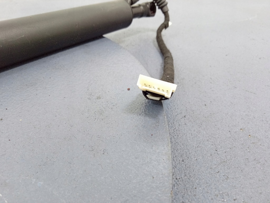 фото №4, Bmw 3 gt f34 привод привод крышки правый 7298984