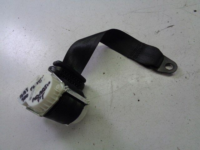 Купить Ремень безопасности правый задний  fiat 500 abarth fl 1.4 tb 2018 rok