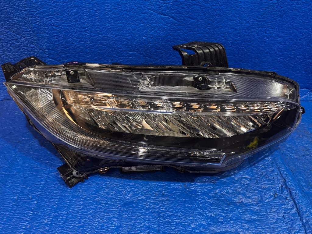 фото №1, Honda civic x full led лампа передняя правая