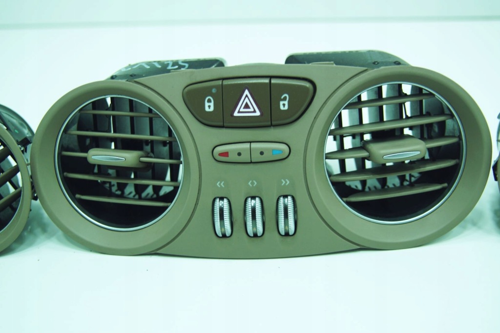 Решітка обдув середня l/p бежева комплект  mercedes sl r230 Оригінал