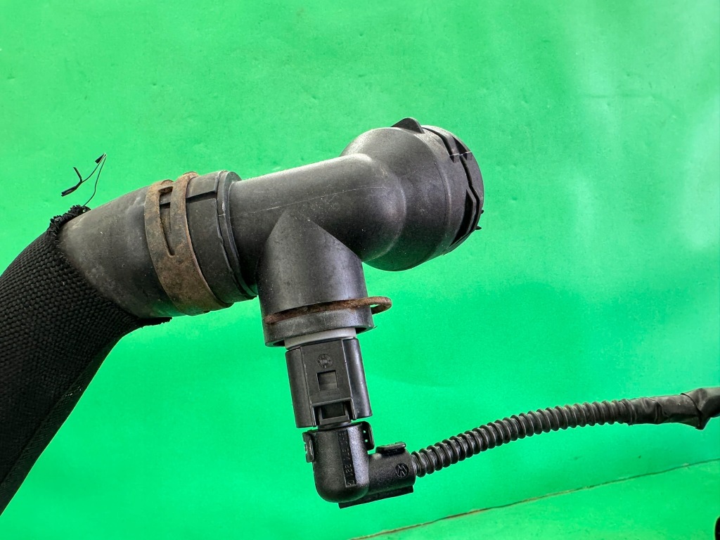 фото №7, Труба резиновый элемент wąż шланг патрубок wody охлаждение skoda superb ii 2 1.8 tsi 08-