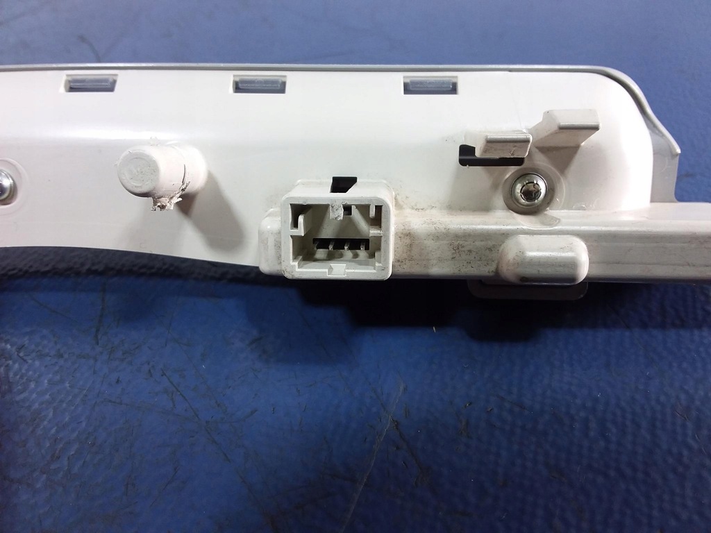 фото №6, Audi s8 a8 d4 лампа потолочный led левая 4h0947191